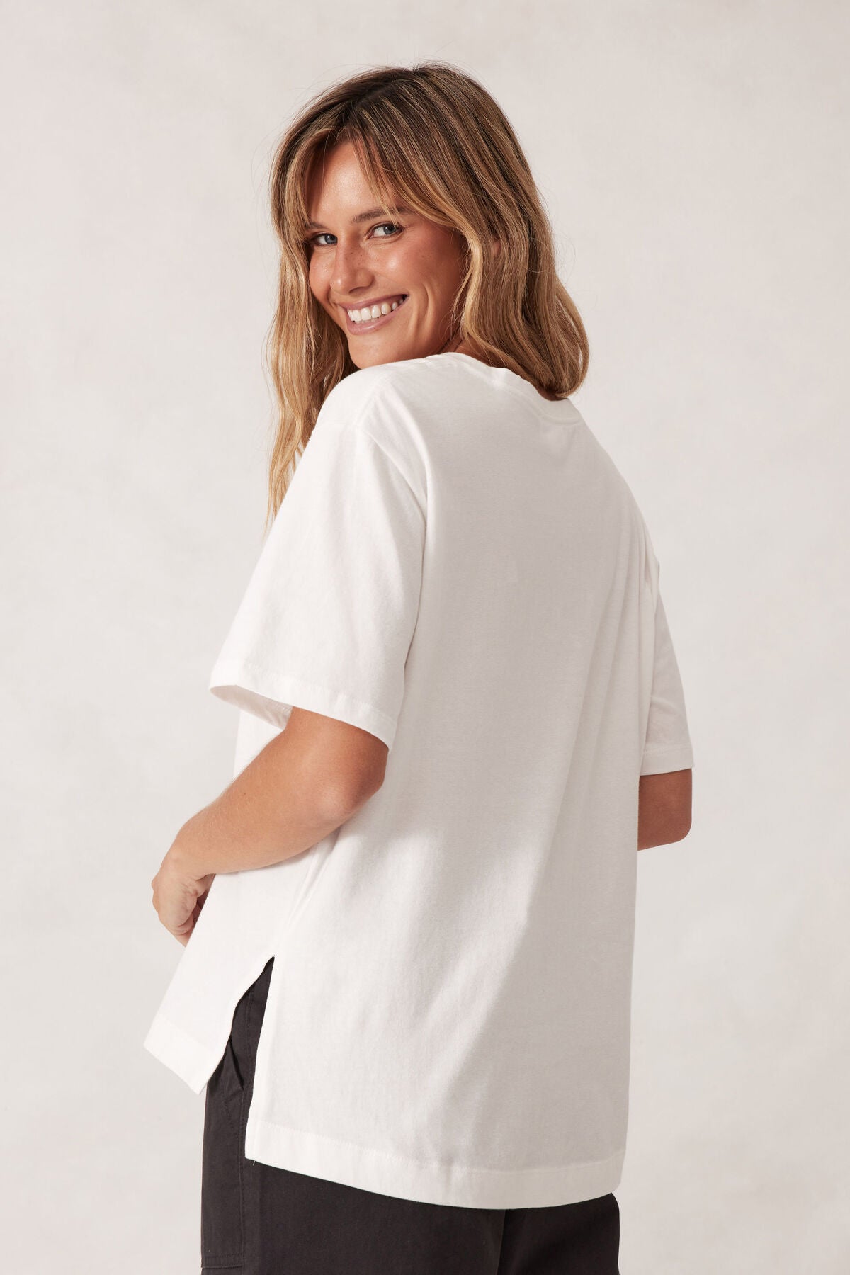 Ceres Life - Stevie Slouchy Tee - Vanilla