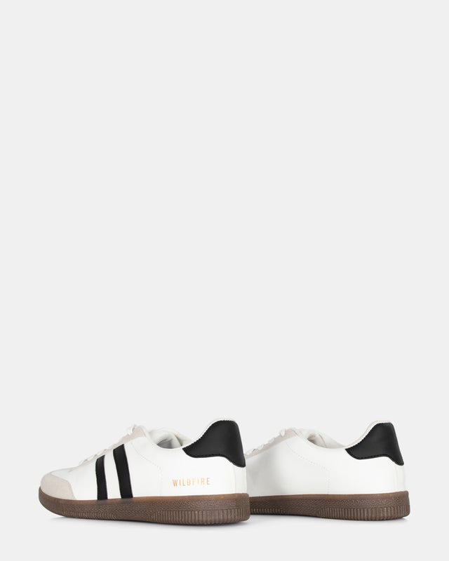 Wildfire Shoes - Caper - White Grey