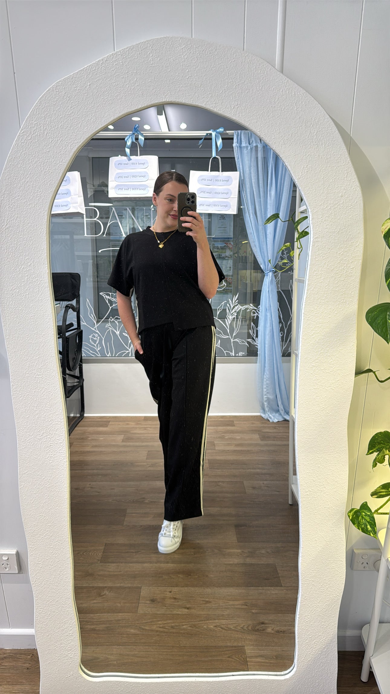 NEW IN - Humidity Lifestyle - Mosh Top - Black