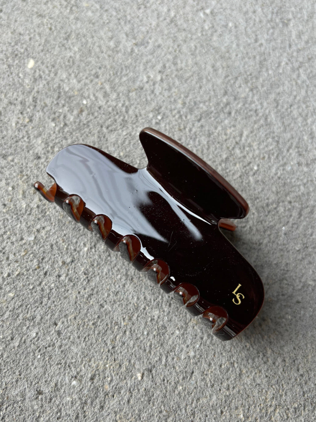 L&S Petit Hair Claw Clips Brown