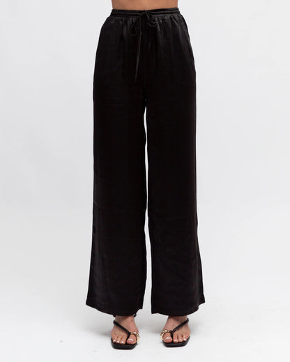 NEW IN Paper Heart - Sally Satin Pants - Black