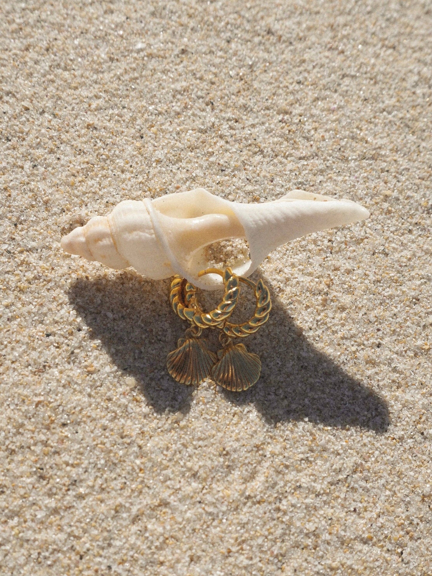 Malakai the label - Lahana Hoops in 18k Gold Vermeil