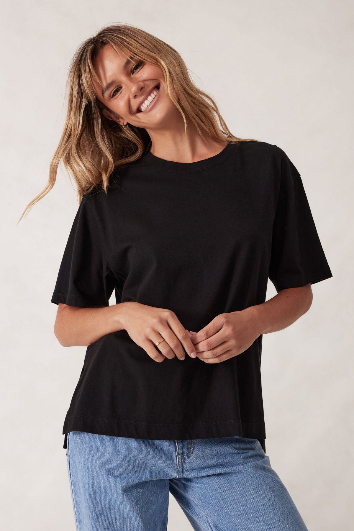 Ceres Life - Stevie Slouchy Tee - Black